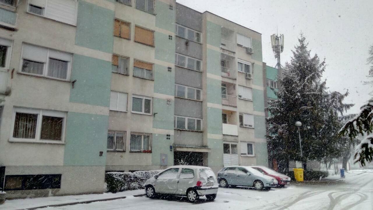 Orhideja Osijek Apartment Luaran gambar