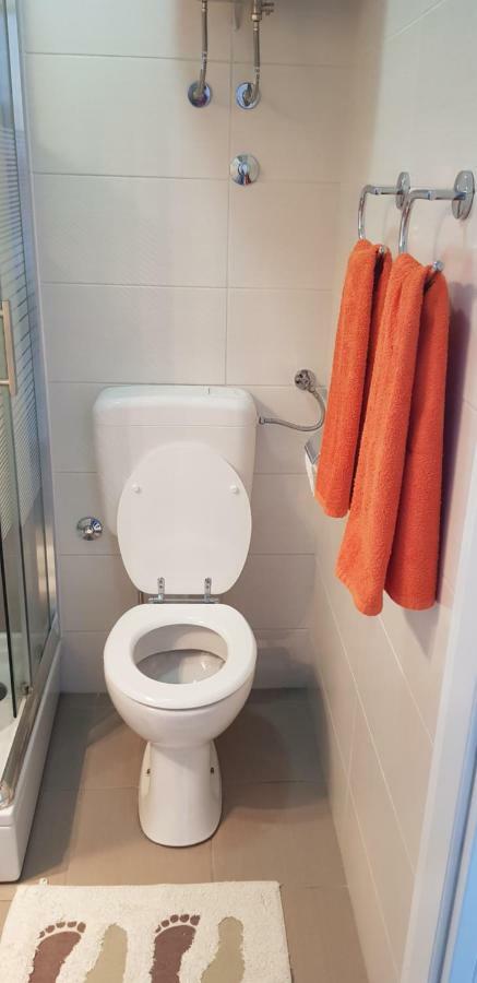 Orhideja Osijek Apartment Luaran gambar